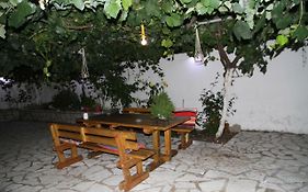 Kondilw Rooms